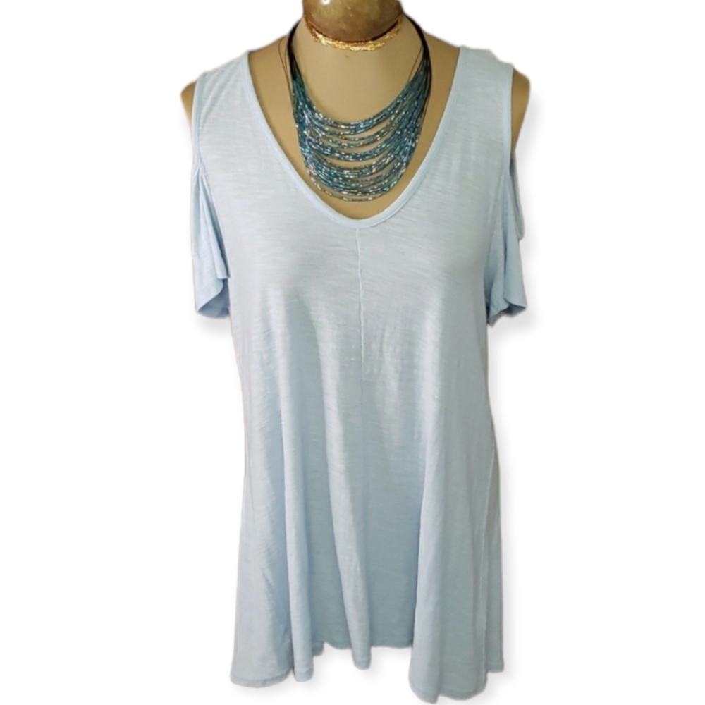 Two By Vince Camuto Cold Shoulder Shirt Size Medium